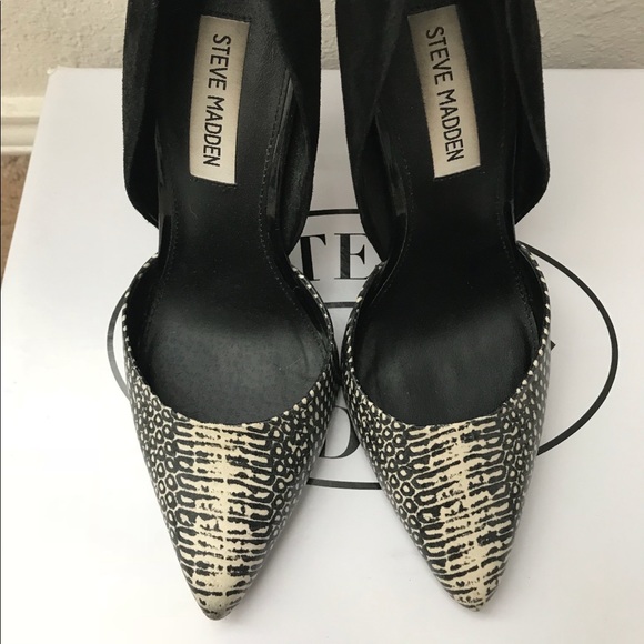 Steve Madden heels.PRICE FIRM - Picture 2 of 6